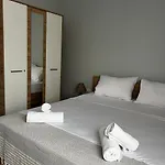 Apartament Night Star *