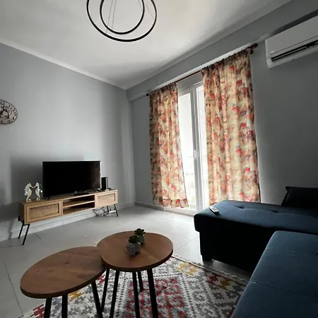 Apartment Night Star Tirana